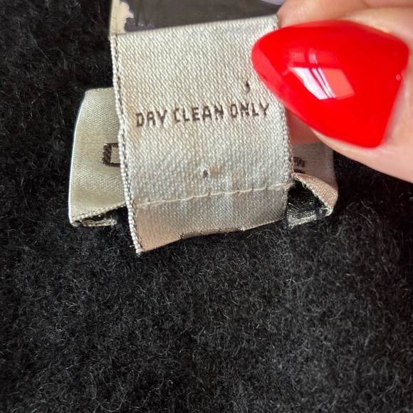 Chico's 100% Cashmere Open Front Cardigan Sweater Black 2/L Tiny Flaws - Picture 6 of 8